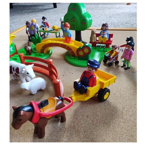Playmobil playing sets. Countryside. Meadows, Bridge, People, Animals. - Picture 9 of 9
